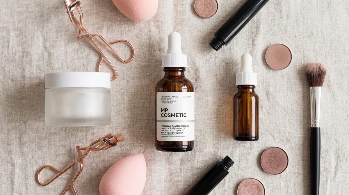 I li thnh mp cosmetic 2k delpmaspu